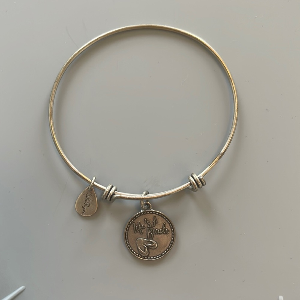 Bella Ryan bracelet
